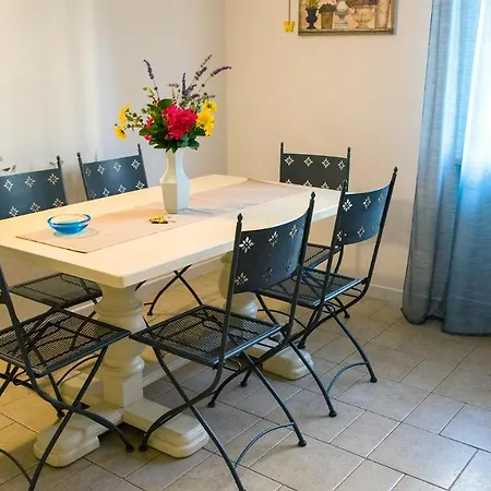 Apartamento Bright 300 Mt From City